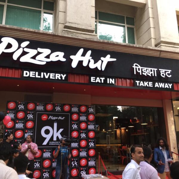 Pizza Hut 9000 Store Launch